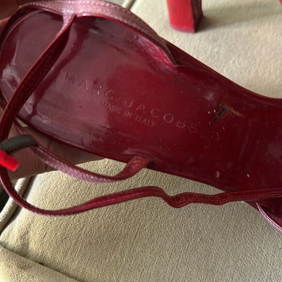 Vintage Marc Jacobs red leather strap 4” heels. - Picture 7 of 7
